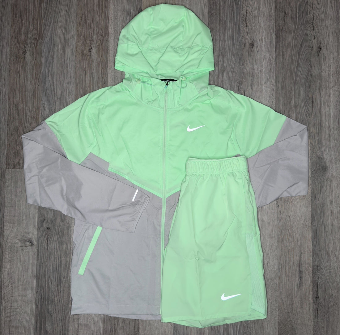 Nike Vapor Green Windrunner + Shorts Set